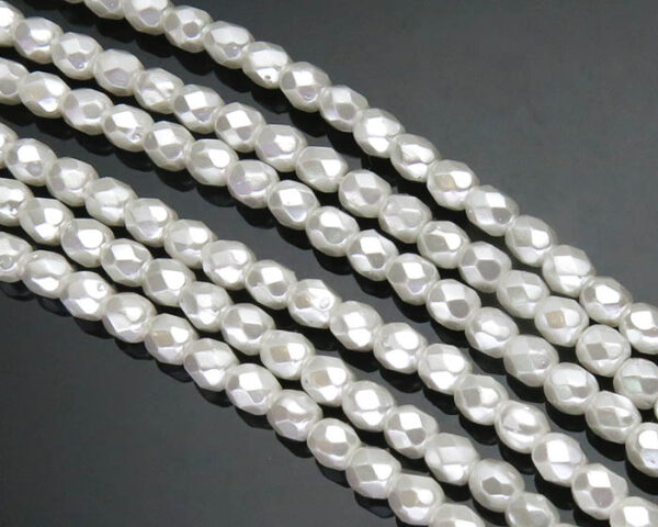 Facetovane staklene perle