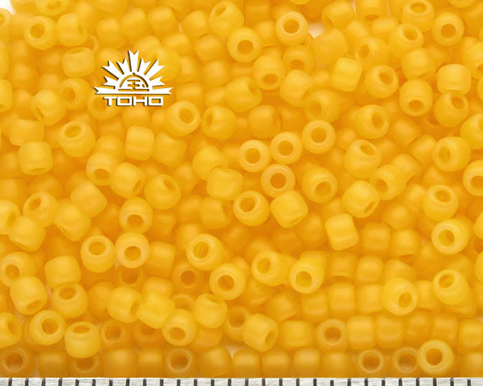 TR-11-148F Toho Round 11/0 Ceylon Frosted Peach Cobler Toho Round 11/0