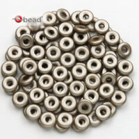 Staklene perle i biseri