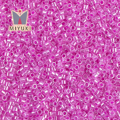 DB0247 Miyuki Delica 11/0 Luster Crystal Fuchsia Lined Miyuki Delica
